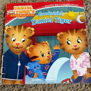 Good Night Daniel Tiger book